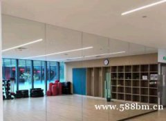 三里屯安装玻璃镜子，舞蹈室镜子